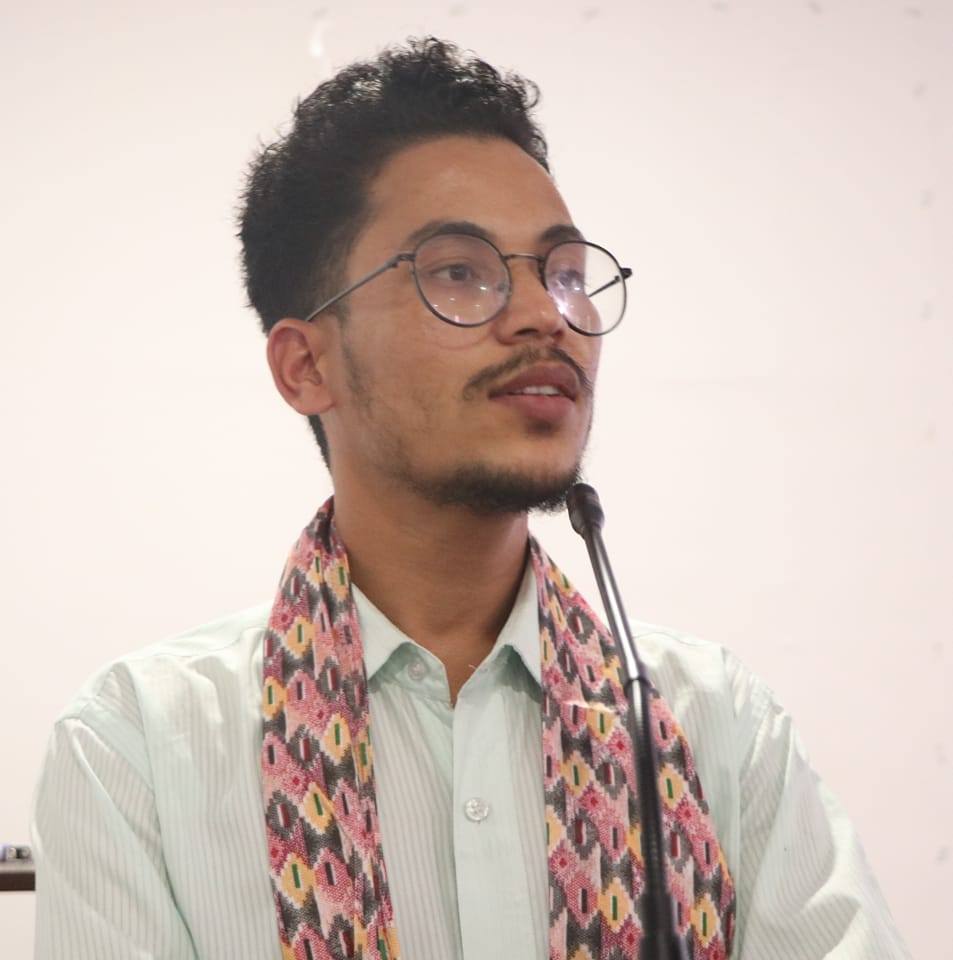 Dammar Khadayat at work